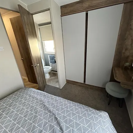 Deck Of The Bay - Cayton